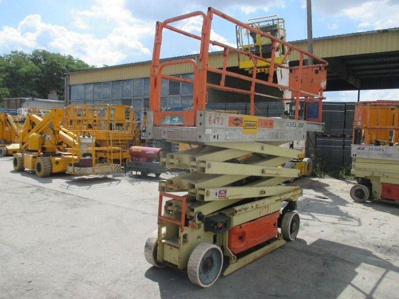 Scissor lift JLG 2030 ES: picture 6