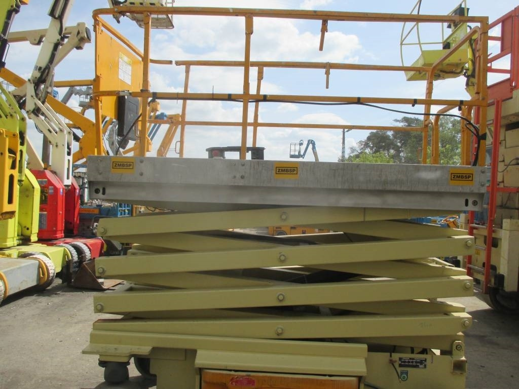 JLG 3246 ES - Scissor lift: picture 5 JLG 3246 ES - Scissor lift: picture 5
