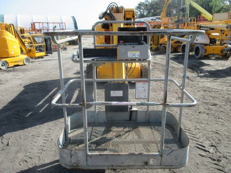Manitou 170AETJ - Articulated boom: picture 3 Manitou 170AETJ - Articulated boom: picture 3