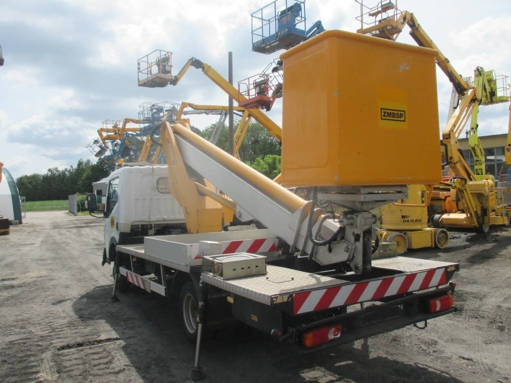 Multitel MT 202 DS - Truck mounted aerial platform: picture 3 Multitel MT 202 DS - Truck mounted aerial platform: picture 3
