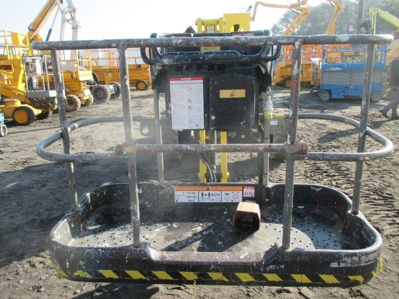 Niftylift HR 17 D 4x4 - Articulated boom: picture 5 Niftylift HR 17 D 4x4 - Articulated boom: picture 5