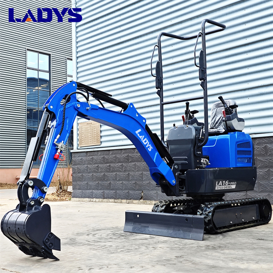 LADYS LA16Pro Mini Excavator Euro 5/Epa Kubota Engine Mini Excavator For Sale - Excavator: picture 3 LADYS LA16Pro Mini Excavator Euro 5/Epa Kubota Engine Mini Excavator For Sale - Excavator: picture 3