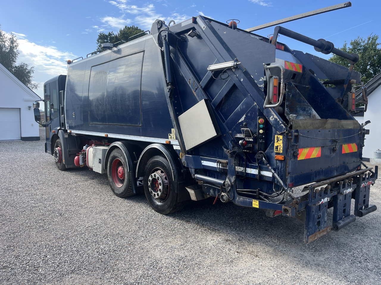 MERCEDES-BENZ Ecionic 2630 2 camber NTM - Garbage truck: picture 5 MERCEDES-BENZ Ecionic 2630 2 camber NTM - Garbage truck: picture 5