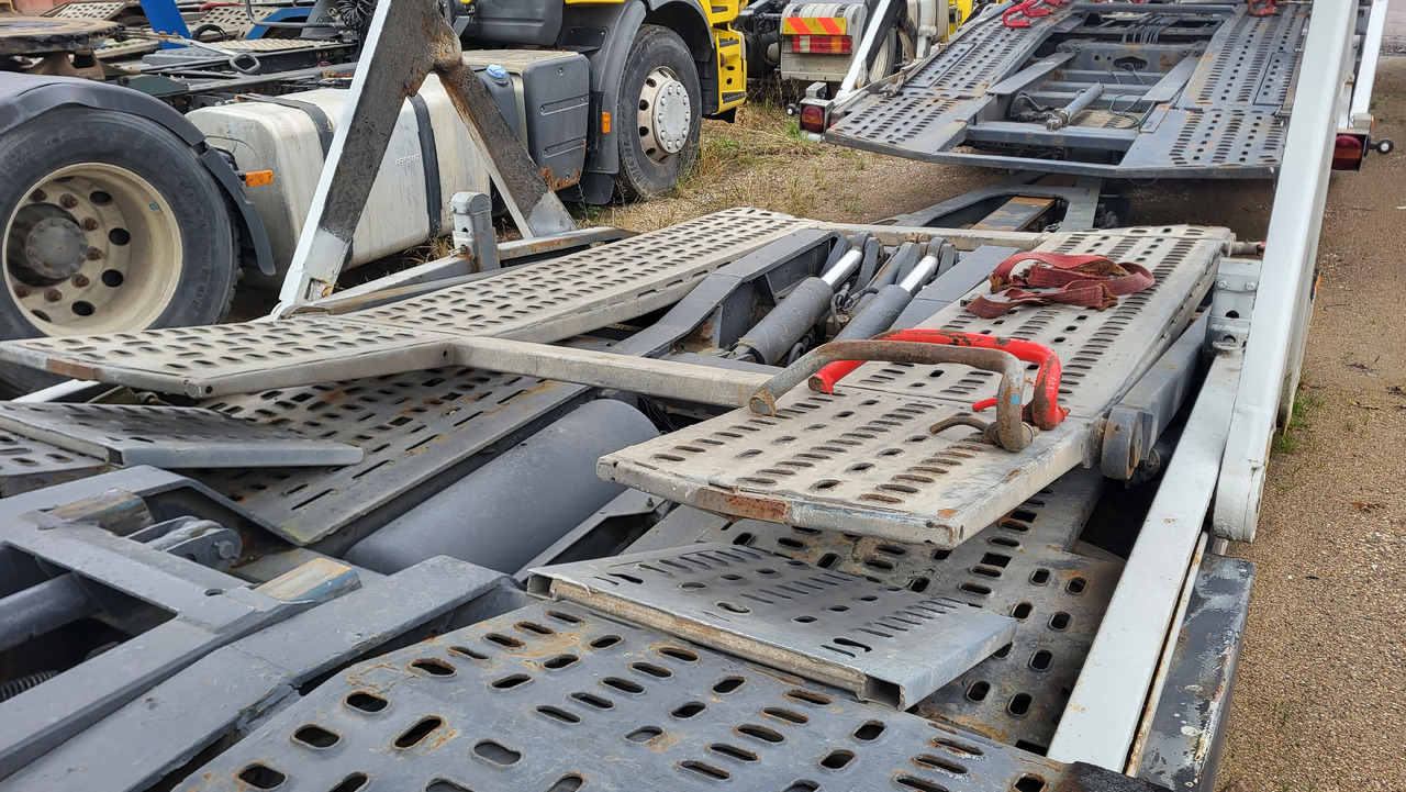 Autotransporter truck ACTROS 1841 6X2 KASSBOHRER SUPERTRANS ACTROS 1841: picture 7 Autotransporter truck ACTROS 1841 6X2 KASSBOHRER SUPERTRANS ACTROS 1841: picture 7