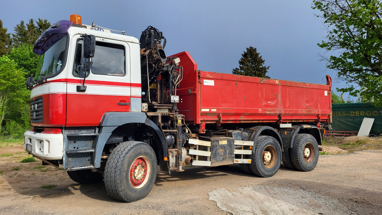 MAN 33.414 6X6 HIAB 102 33.414 - Tipper: picture 1 MAN 33.414 6X6 HIAB 102 33.414 - Tipper: picture 1
