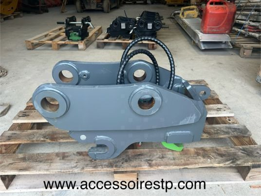 Attache rapide hydraulique QC50H pour pelle de 6T à 10T - Quick coupler: picture 1 Attache rapide hydraulique QC50H pour pelle de 6T à 10T - Quick coupler: picture 1