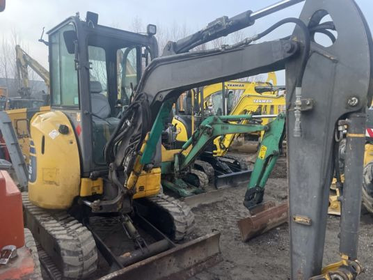 Komatsu PC26MR-3 - Mini excavator: picture 5 Komatsu PC26MR-3 - Mini excavator: picture 5