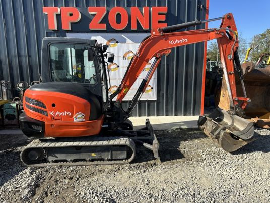 Kubota KX042-4 Luxe à 29500 € HT - Mini excavator: picture 1 Kubota KX042-4 Luxe à 29500 € HT - Mini excavator: picture 1
