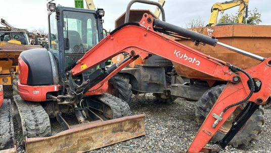 Kubota U48-4 à 21900 € HT - Mini excavator: picture 3 Kubota U48-4 à 21900 € HT - Mini excavator: picture 3