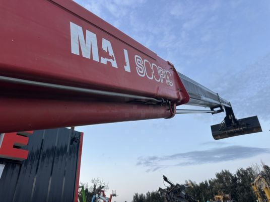 Manitou MT1440 SL TURBO MONO ORH CLIM à 24900 € HT - Telescopic handler: picture 3 Manitou MT1440 SL TURBO MONO ORH CLIM à 24900 € HT - Telescopic handler: picture 3