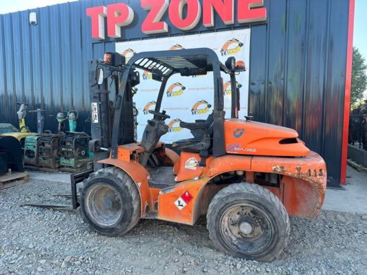Mast Explorer H20DL 4WD à 12900 € HT - Forklift: picture 4 Mast Explorer H20DL 4WD à 12900 € HT - Forklift: picture 4