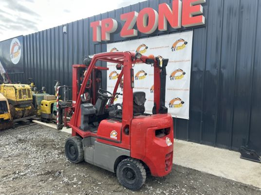 Diesel forklift Nissan CHARIOT DIESEL 1T5 à 10500 € HT: picture 7 Diesel forklift Nissan CHARIOT DIESEL 1T5 à 10500 € HT: picture 7