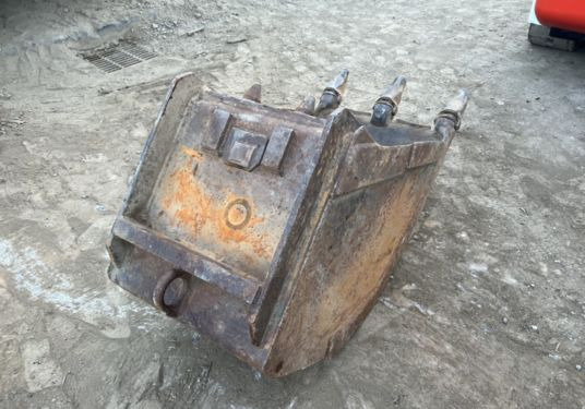 Godet de terrassement mecalac - Bucket: picture 4 Godet de terrassement mecalac - Bucket: picture 4
