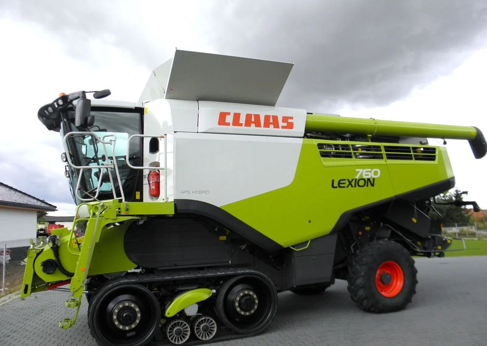 Claas Lexion 760 Terra Trac 2015 Rok, 1900 motgodzin, Heder V 930 2019 Rok, Najbogatsza Wersja, Nie Malowany, Stan Idealny - Combine harvester: picture 2 Claas Lexion 760 Terra Trac 2015 Rok, 1900 motgodzin, Heder V 930 2019 Rok, Najbogatsza Wersja, Nie Malowany, Stan Idealny - Combine harvester: picture 2