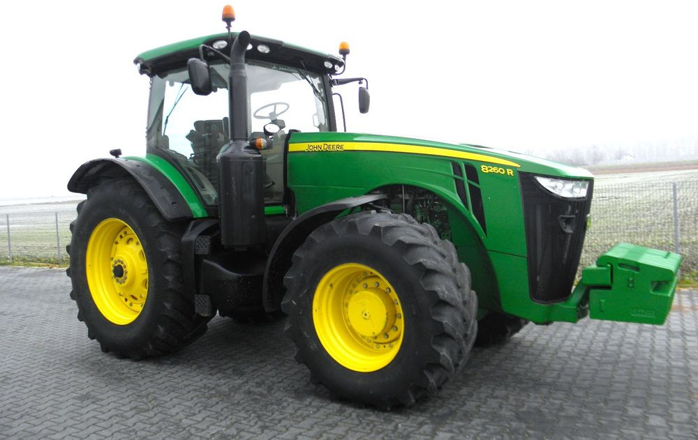 John Deere 8260R 2014 Rok, Skrzynia POWERSHIFT ,9200 mtg, Nie Malowany, Stan Idealny - Farm tractor: picture 2 John Deere 8260R 2014 Rok, Skrzynia POWERSHIFT ,9200 mtg, Nie Malowany, Stan Idealny - Farm tractor: picture 2