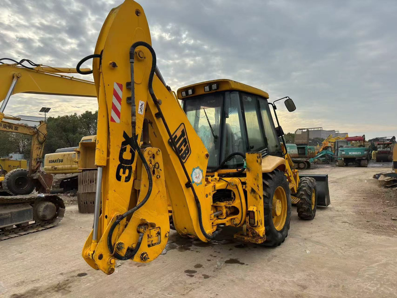 JCB 3CX - Backhoe loader: picture 4 JCB 3CX - Backhoe loader: picture 4