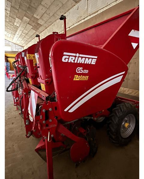 GRIMME GL420 - Potato planter: picture 1 GRIMME GL420 - Potato planter: picture 1