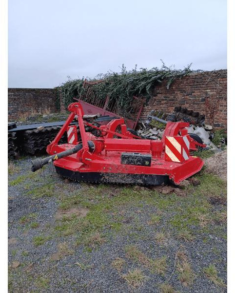 GYRAX G331HD1 - Flail mower/ Mulcher: picture 5 GYRAX G331HD1 - Flail mower/ Mulcher: picture 5