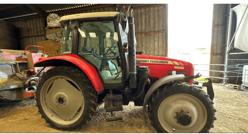 MASSEY-FERGUSON 5460 - Farm tractor: picture 1 MASSEY-FERGUSON 5460 - Farm tractor: picture 1