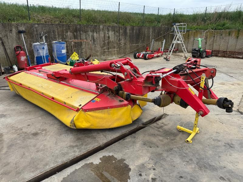 POTTINGER NOVACAT 305 - Mower: picture 1 POTTINGER NOVACAT 305 - Mower: picture 1