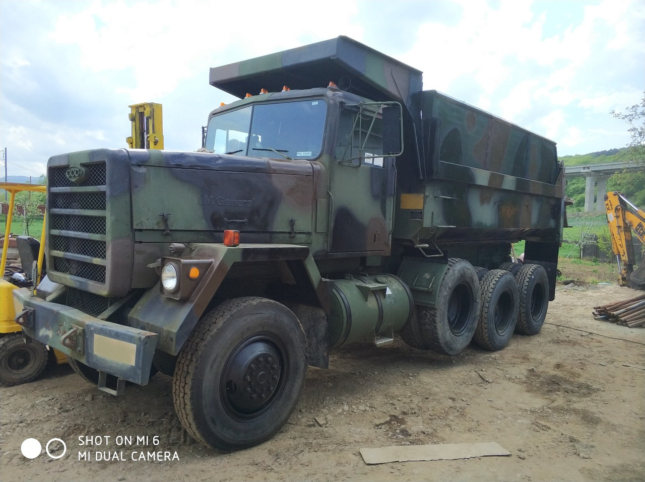 American AM 917 Tipper Truck - Tipper: picture 1 American AM 917 Tipper Truck - Tipper: picture 1