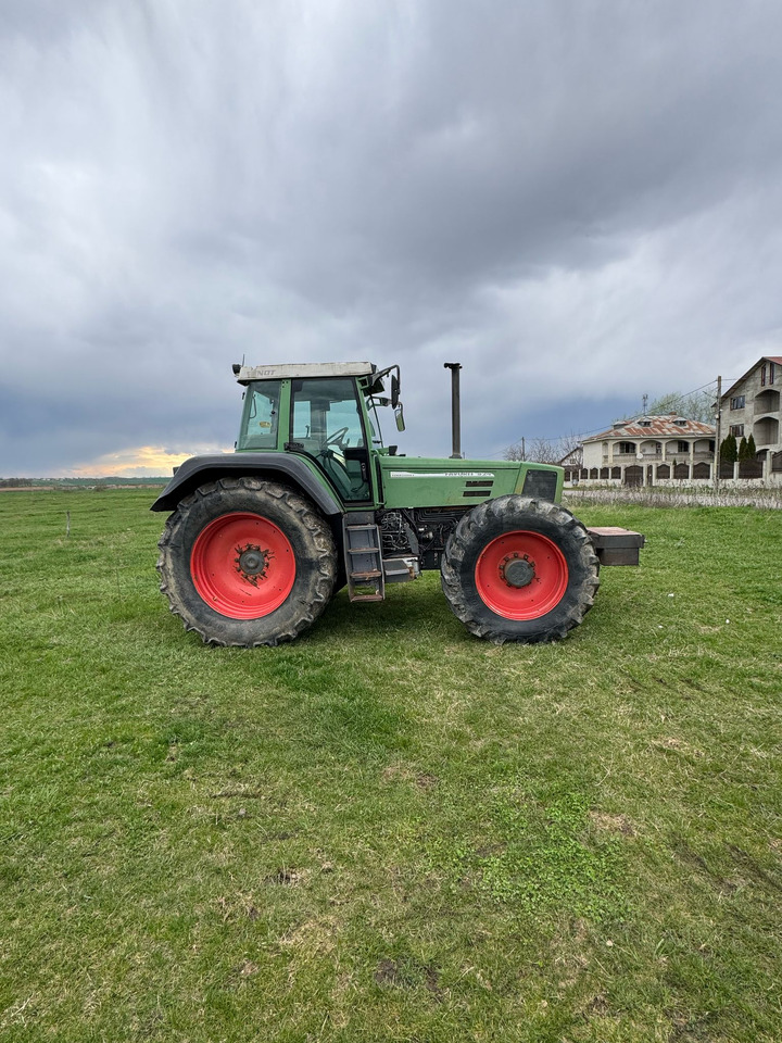 Fendt 824 Tractor - Farm tractor: picture 2 Fendt 824 Tractor - Farm tractor: picture 2
