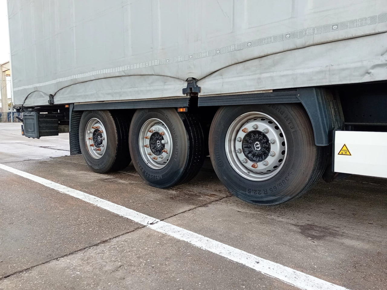 Krone Sliding Tarpaulin Semi-trailer Standard, TOP ! - Curtainsider semi-trailer: picture 2 Krone Sliding Tarpaulin Semi-trailer Standard, TOP ! - Curtainsider semi-trailer: picture 2