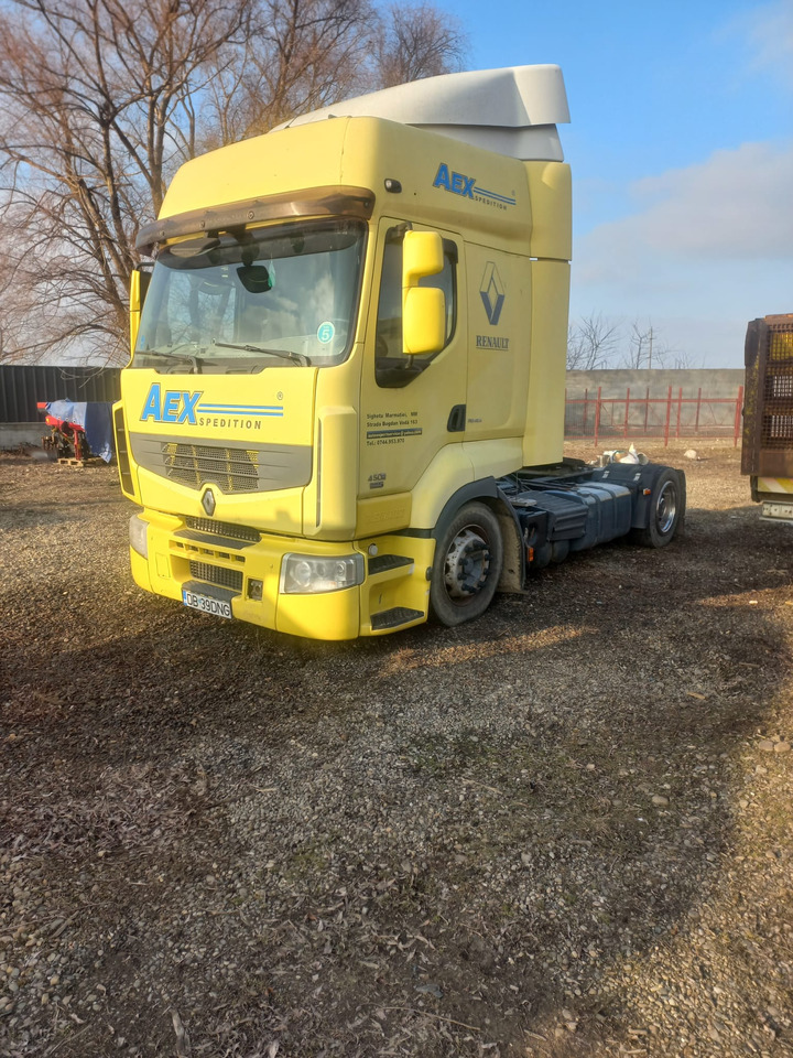 Renault Premium 24 GPA 2 - Tractor unit: picture 1 Renault Premium 24 GPA 2 - Tractor unit: picture 1