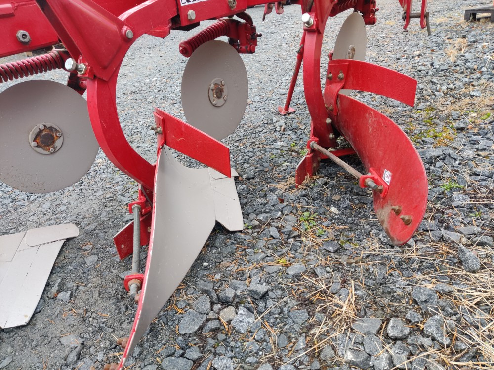 Plow : picture 7 Plow : picture 7