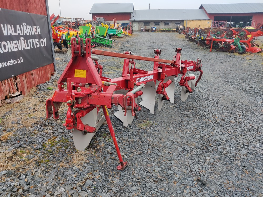 - Plow: picture 3 - Plow: picture 3