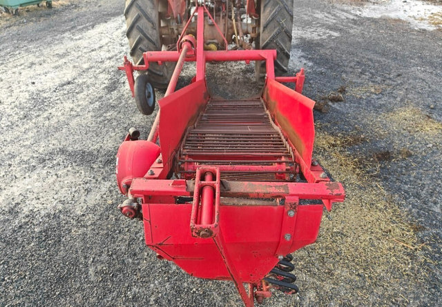 Juko N1 perunannostokone - Mattokone - Potato harvester: picture 3 Juko N1 perunannostokone - Mattokone - Potato harvester: picture 3