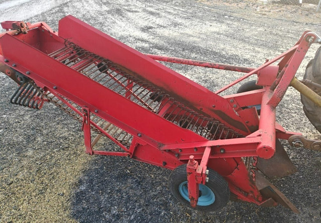 Juko N1 perunannostokone - Mattokone - Potato harvester: picture 5 Juko N1 perunannostokone - Mattokone - Potato harvester: picture 5