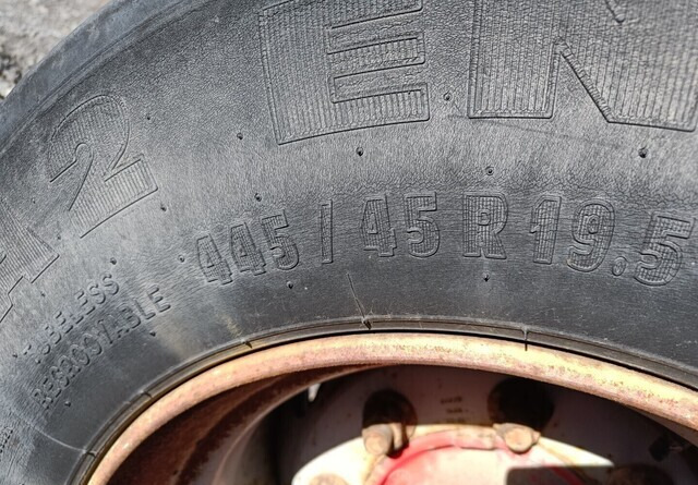 Peräkärryn akseli 445/45R19.5 leveillä renkailla - Axle and parts for Trailer: picture 5 Peräkärryn akseli 445/45R19.5 leveillä renkailla - Axle and parts for Trailer: picture 5