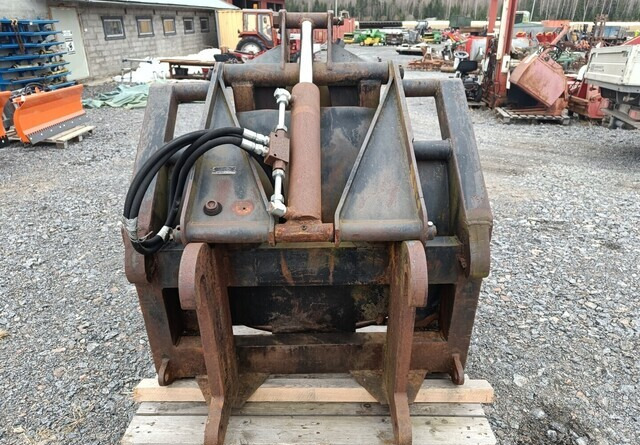 Tukkikoura järeä, CAT kurottajan sovitteella - Grapple for Agricultural machinery: picture 4 Tukkikoura järeä, CAT kurottajan sovitteella - Grapple for Agricultural machinery: picture 4