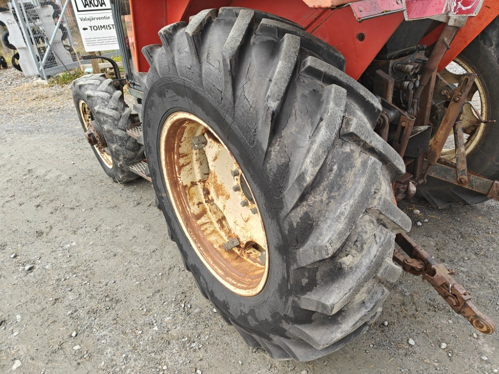 Farm tractor ZETOR 7245 - 4WD: picture 8
