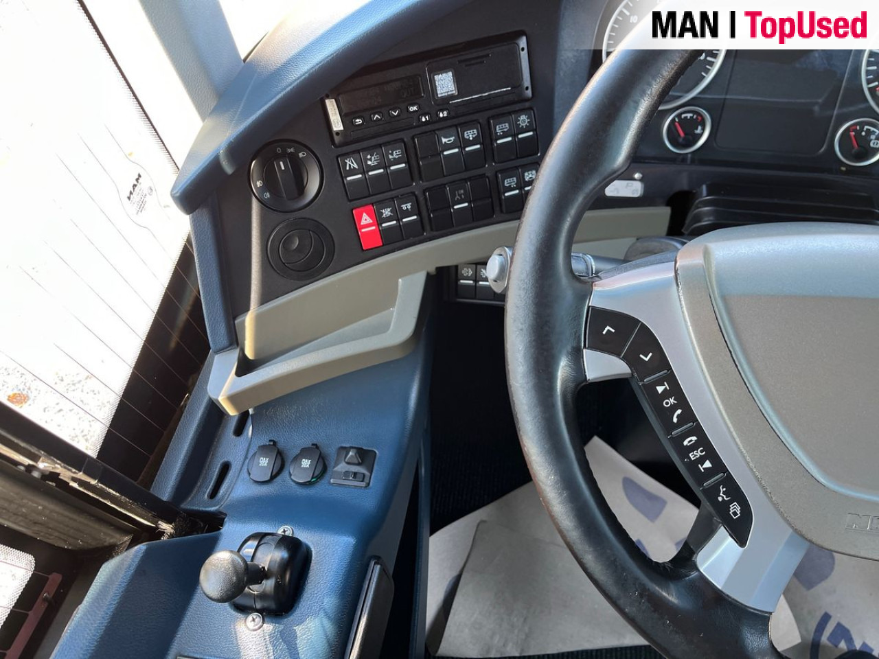 Coach NEOPLAN CITYLINER 2 / N 1218 HDL Euro6 Intarder Klima AHK: picture 7 Coach NEOPLAN CITYLINER 2 / N 1218 HDL Euro6 Intarder Klima AHK: picture 7