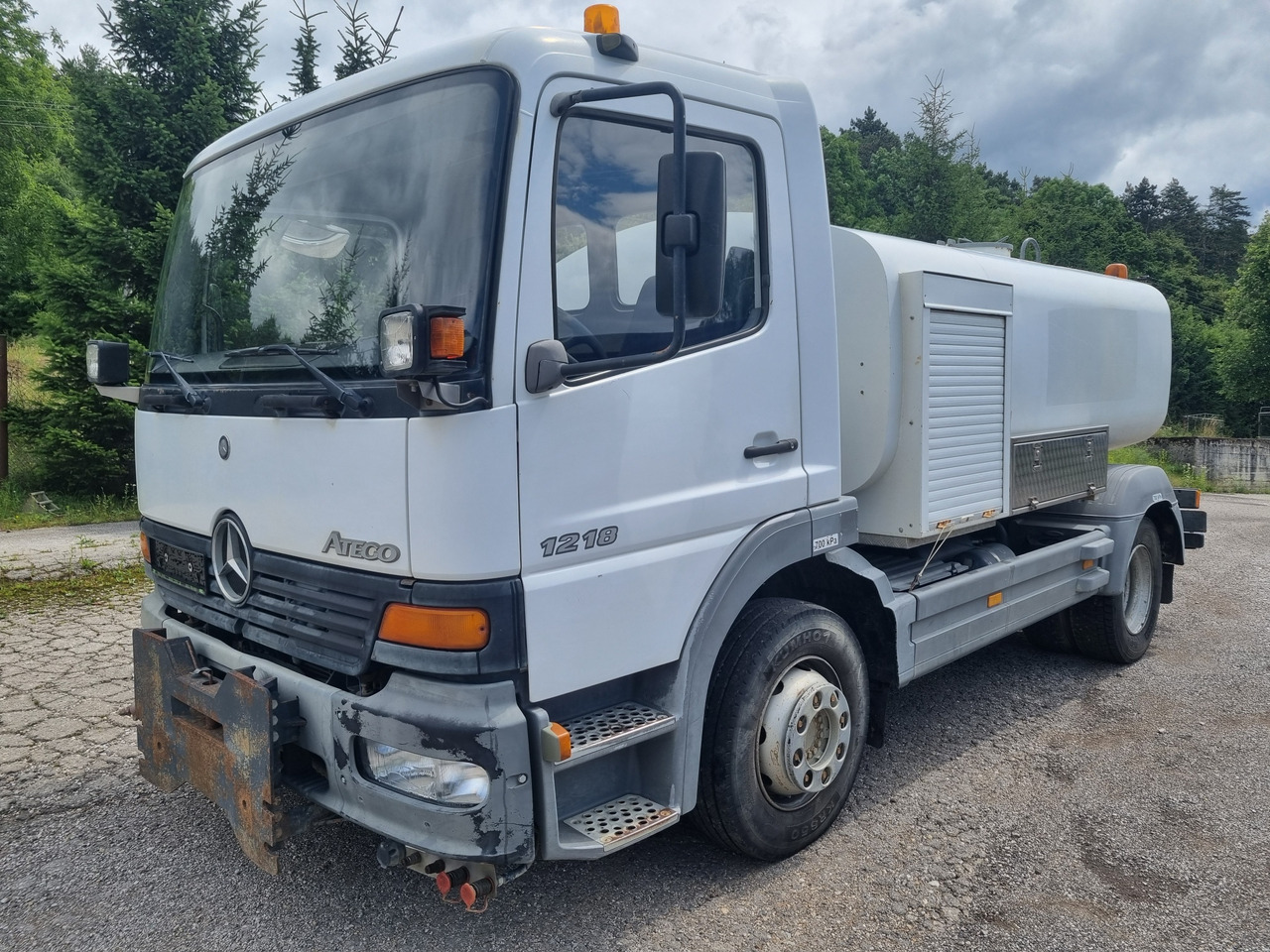 MERCEDES-BENZ ATEGO 1218 water cistern + pressure pump 20 BAR - Tank truck: picture 1 MERCEDES-BENZ ATEGO 1218 water cistern + pressure pump 20 BAR - Tank truck: picture 1