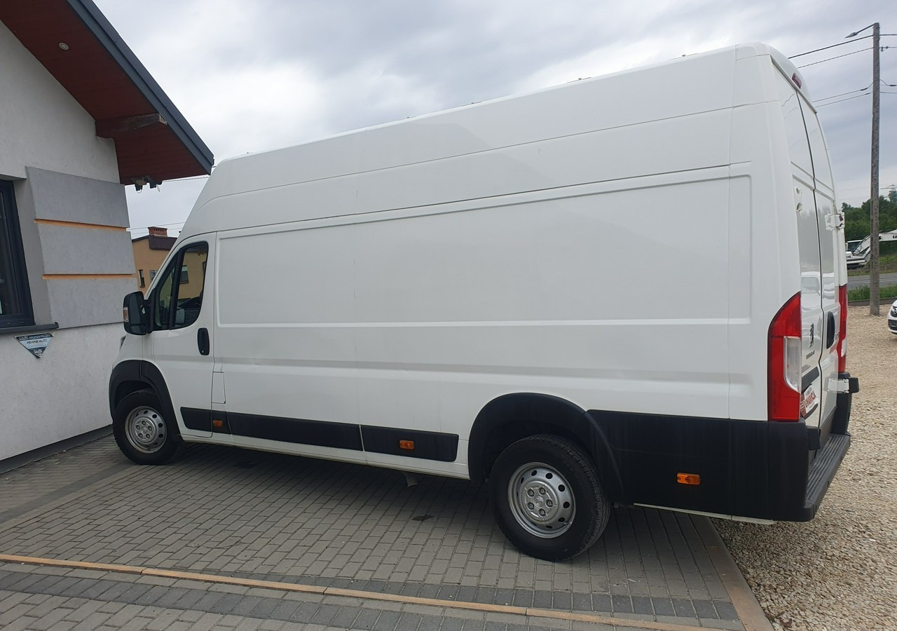 Leasing of  Peugeot Boxer krajowy l* klima* Peugeot Boxer krajowy l* klima*: picture 11