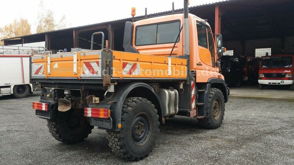 Mercedes-Benz Unimog U 300 Kipper Zugmaschine Kommunalhydraulik U 500 400 U 300 Kipper Zugmaschine Kommunalhydraulik U 500 400 - Municipal/ Special vehicle: picture 1 Mercedes-Benz Unimog U 300 Kipper Zugmaschine Kommunalhydraulik U 500 400 U 300 Kipper Zugmaschine Kommunalhydraulik U 500 400 - Municipal/ Special vehicle: picture 1