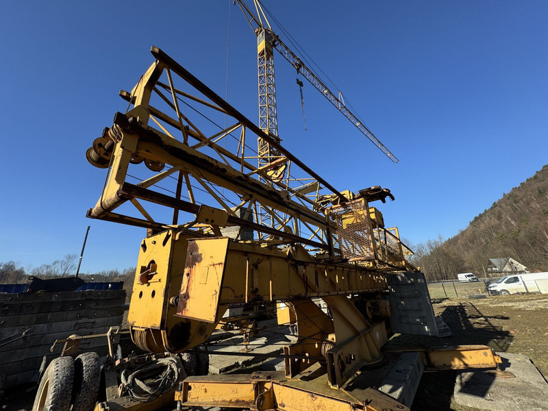 Liebherr 28K, perfect condition, radio control - Self-erecting tower crane: picture 2 Liebherr 28K, perfect condition, radio control - Self-erecting tower crane: picture 2