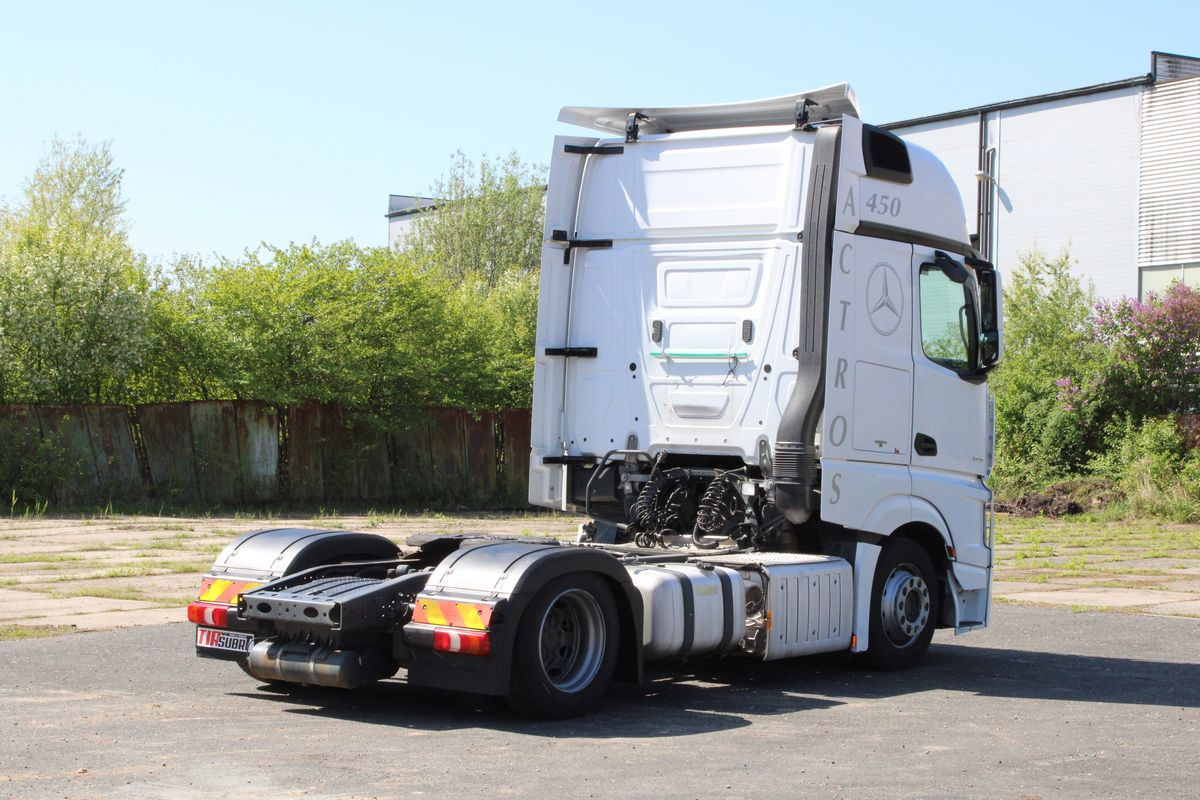 Mercedes-Benz Actros 1845 - Tractor unit: picture 4 Mercedes-Benz Actros 1845 - Tractor unit: picture 4