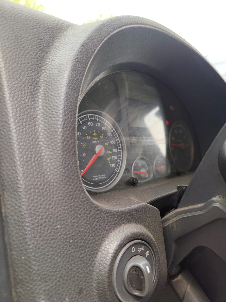 IVECO EUROCARGO 140E25 - Tipper: picture 3 IVECO EUROCARGO 140E25 - Tipper: picture 3