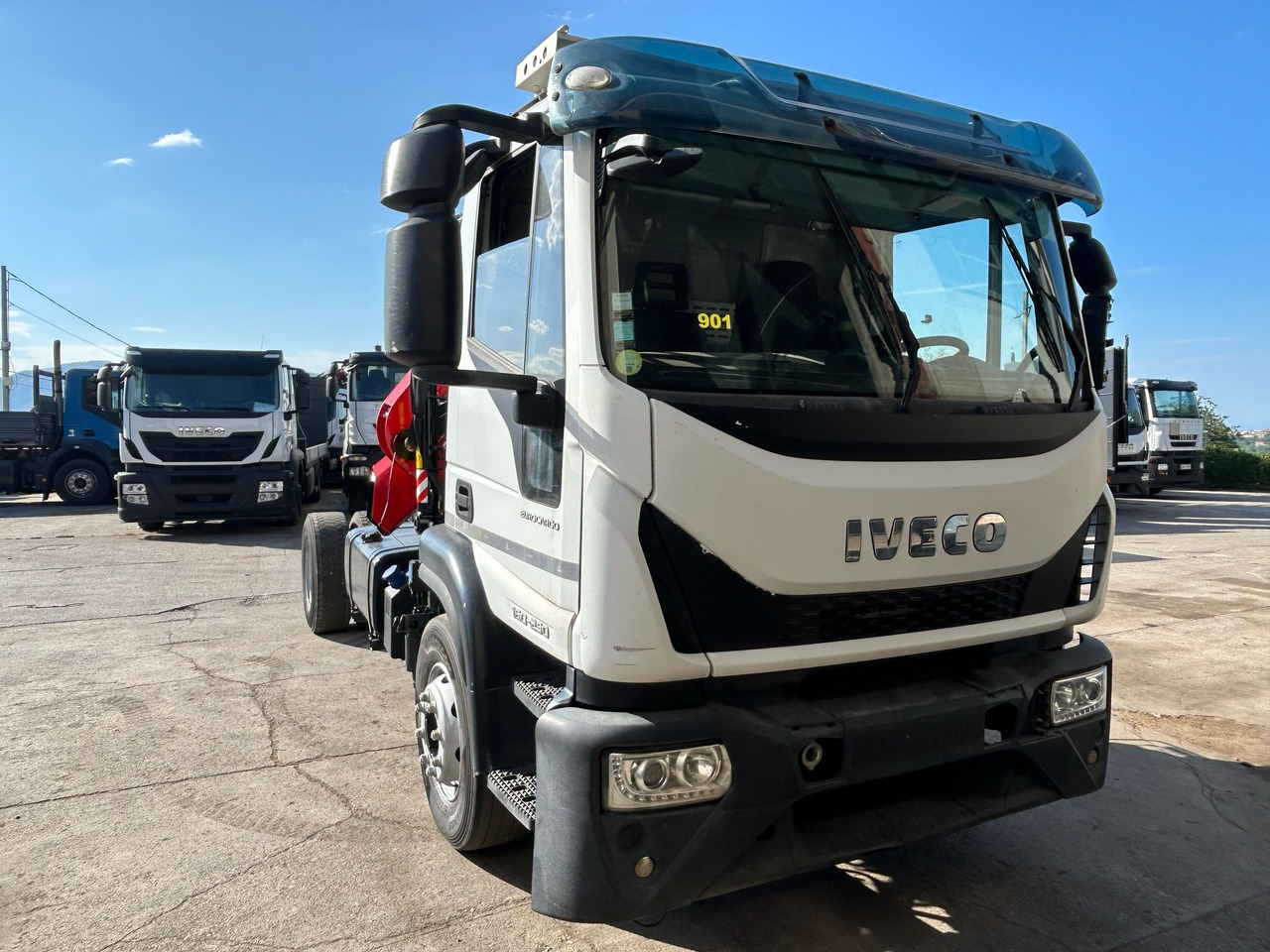 IVECO EUROCARGO 160-250 - Crane truck: picture 1 IVECO EUROCARGO 160-250 - Crane truck: picture 1