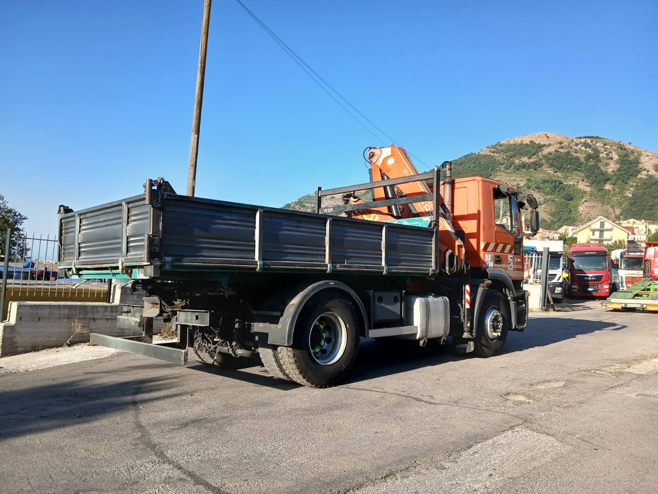 Crane truck, Tipper IVECO STRALIS 190S31: picture 16 Crane truck, Tipper IVECO STRALIS 190S31: picture 16