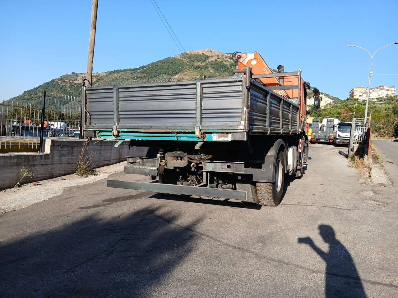 Crane truck, Tipper IVECO STRALIS 190S31: picture 11 Crane truck, Tipper IVECO STRALIS 190S31: picture 11