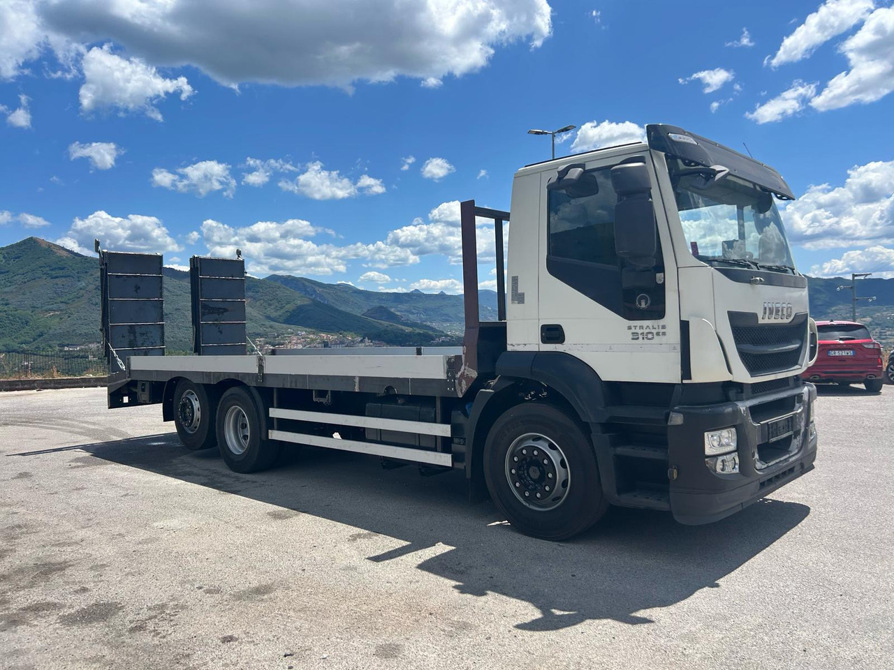 IVECO STRALIS AD 260S31 - Dropside/ Flatbed truck: picture 1 IVECO STRALIS AD 260S31 - Dropside/ Flatbed truck: picture 1