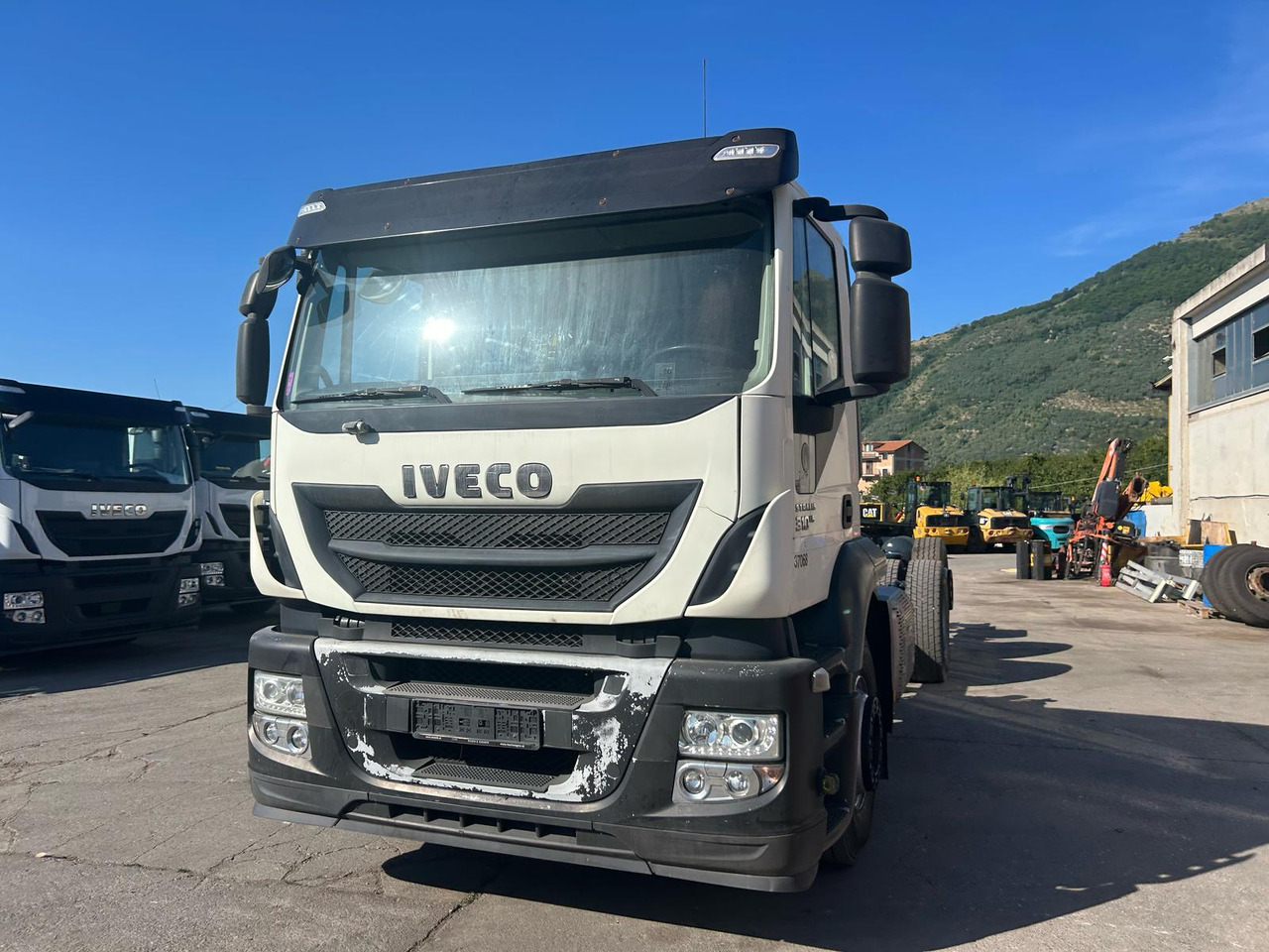 IVECO STRALIS AD 260S31 - Dropside/ Flatbed truck: picture 1 IVECO STRALIS AD 260S31 - Dropside/ Flatbed truck: picture 1