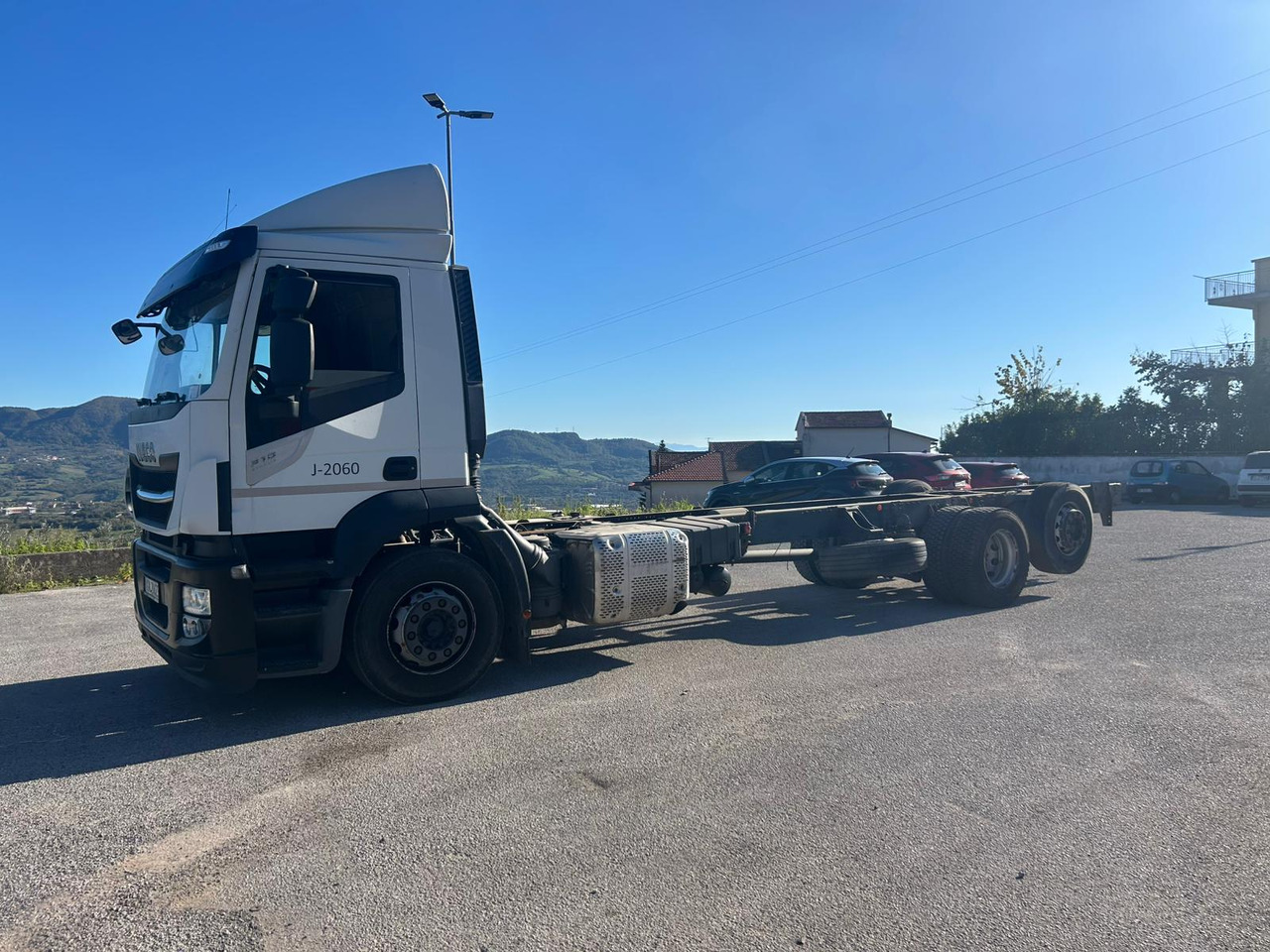 IVECO STRALIS AD 260S31 XP - Cab chassis truck: picture 2 IVECO STRALIS AD 260S31 XP - Cab chassis truck: picture 2