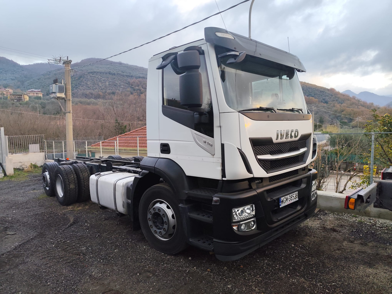 IVECO STRALIS AD 260S31 XP - Cab chassis truck: picture 1 IVECO STRALIS AD 260S31 XP - Cab chassis truck: picture 1