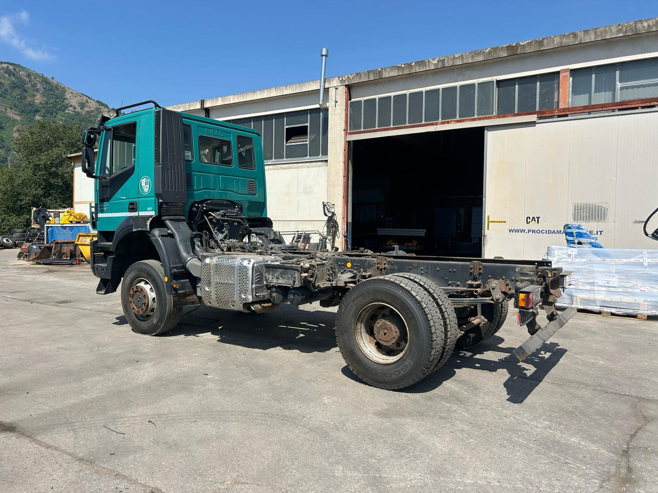 Cab chassis truck IVECO TRAKKER 190T41: picture 18 Cab chassis truck IVECO TRAKKER 190T41: picture 18